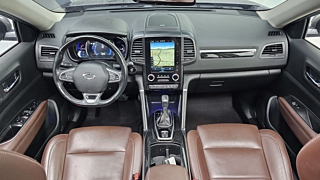SAMSUNG QM6 2017
