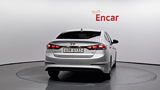 HYUNDAI AVANTE AD 2017
