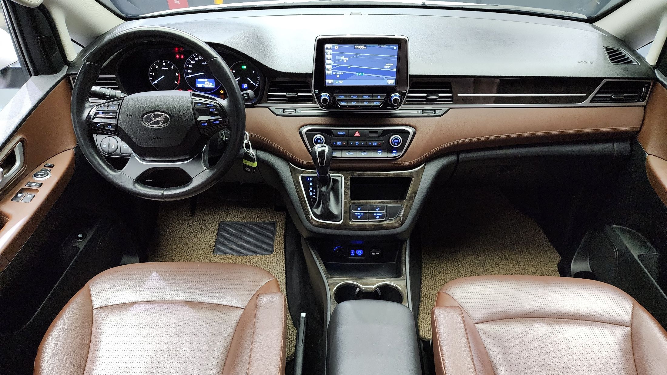 HYUNDAI STAREX GRAND 2019