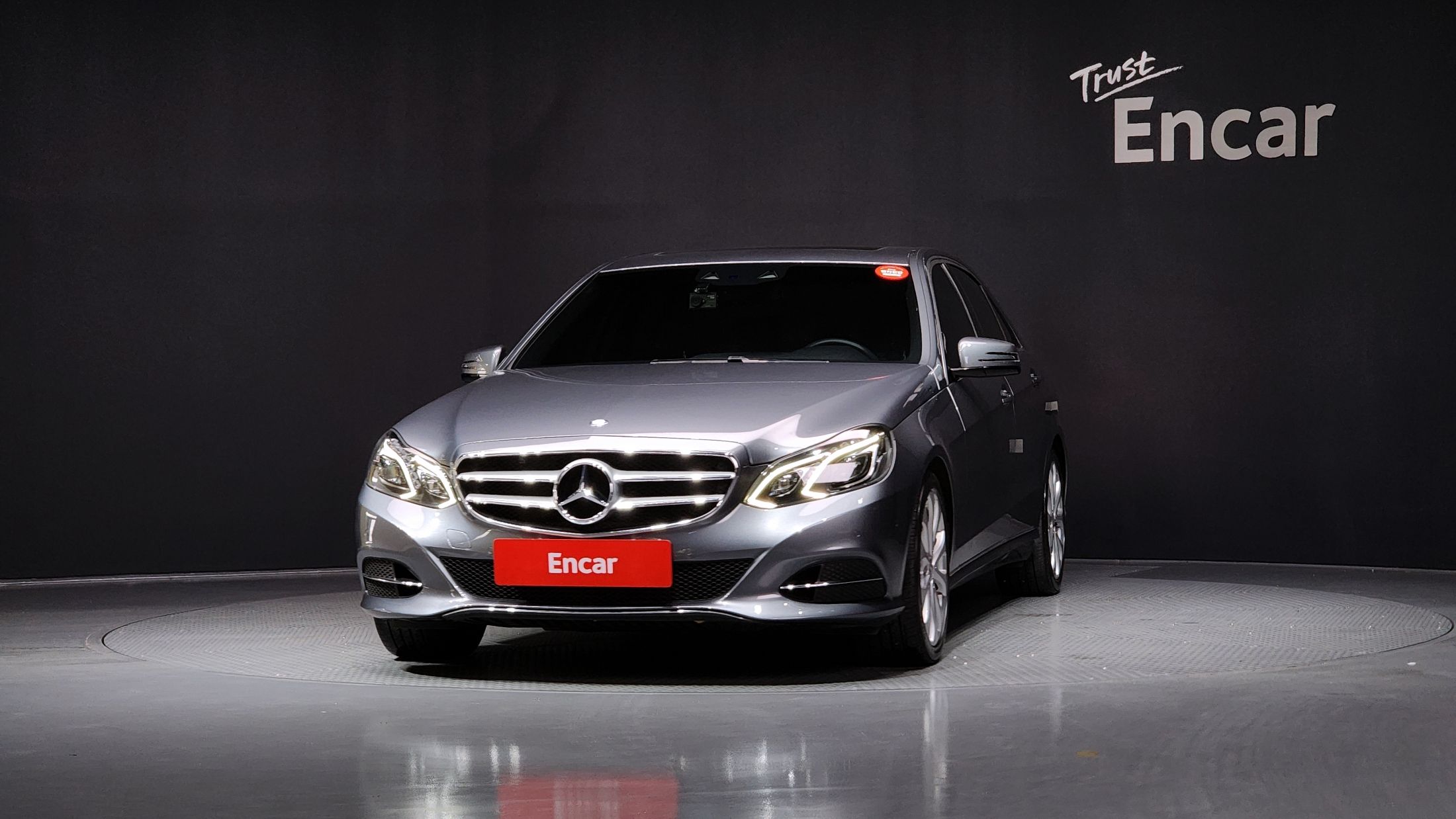 MERCEDES BENZ E-CLASS W212 2016