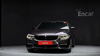 BMW 5-SERIES G30 2017