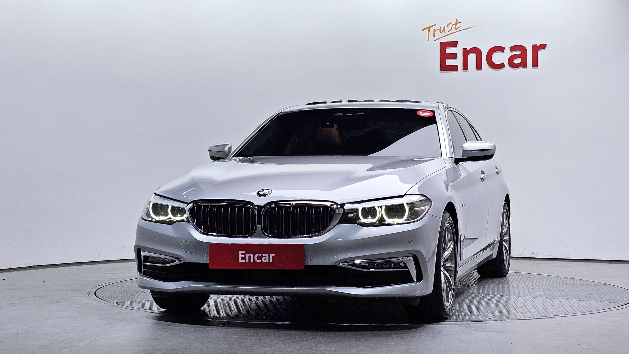BMW 5-SERIES G30 2018