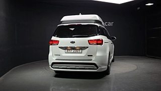 KIA CARNIVAL 2017