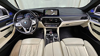 BMW 5-SERIES G30 2017