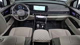 KIA CARNIVAL 2023
