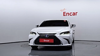 LEXUS ES300H 2020