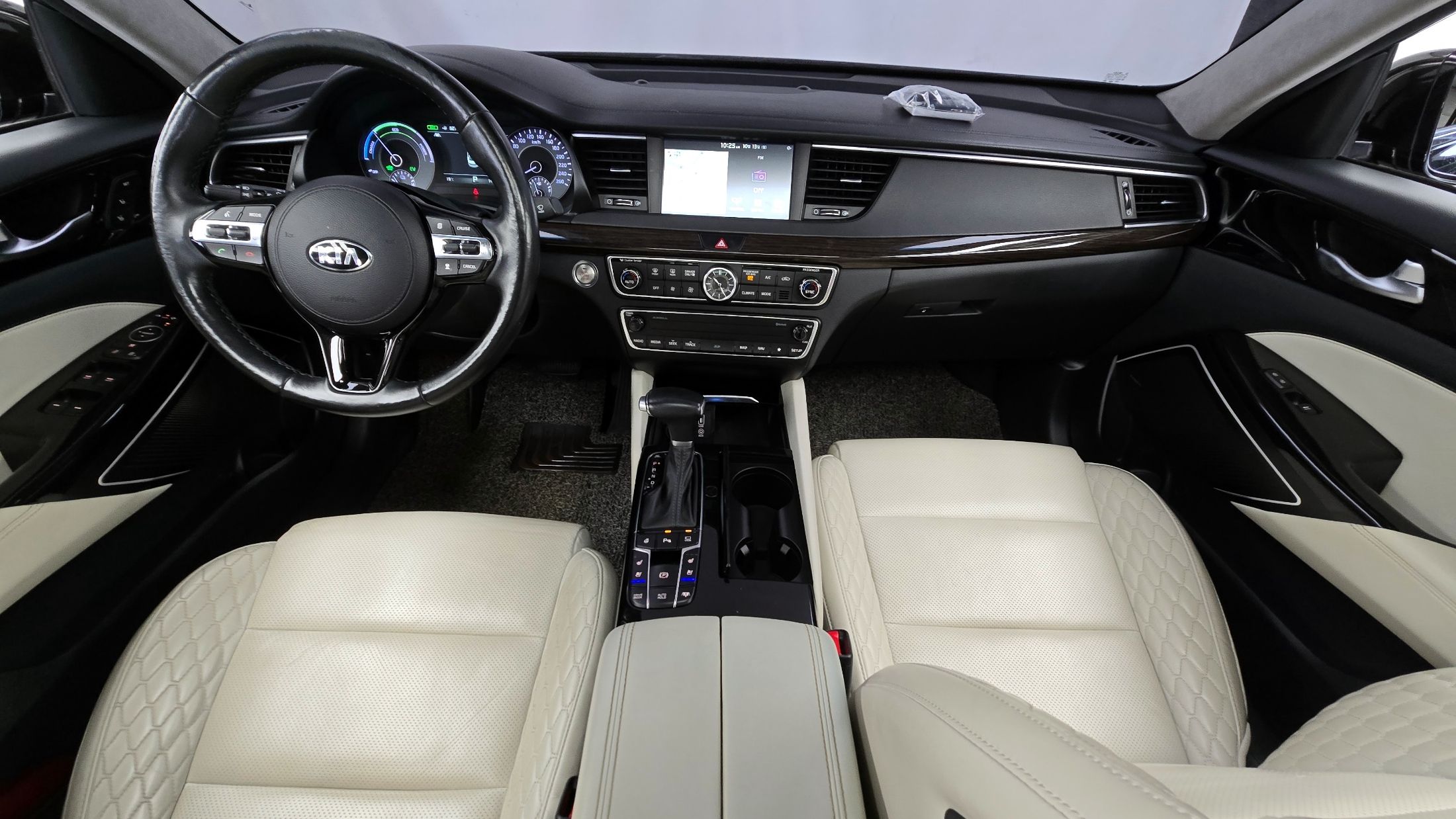 KIA K7 HYBRID 2017