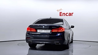 BMW 5-SERIES G30 2017