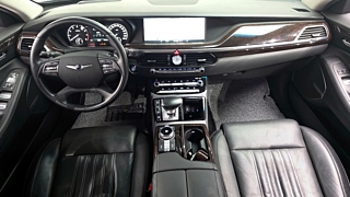 GENESIS EQ900 2017
