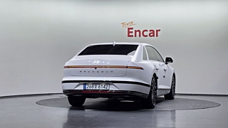 HYUNDAI GRANDEUR HYBRID GN7 2023