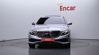 MERCEDES BENZ E-CLASS W213 2018