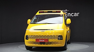HYUNDAI STARIA 2023