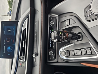 BMW I8 2019