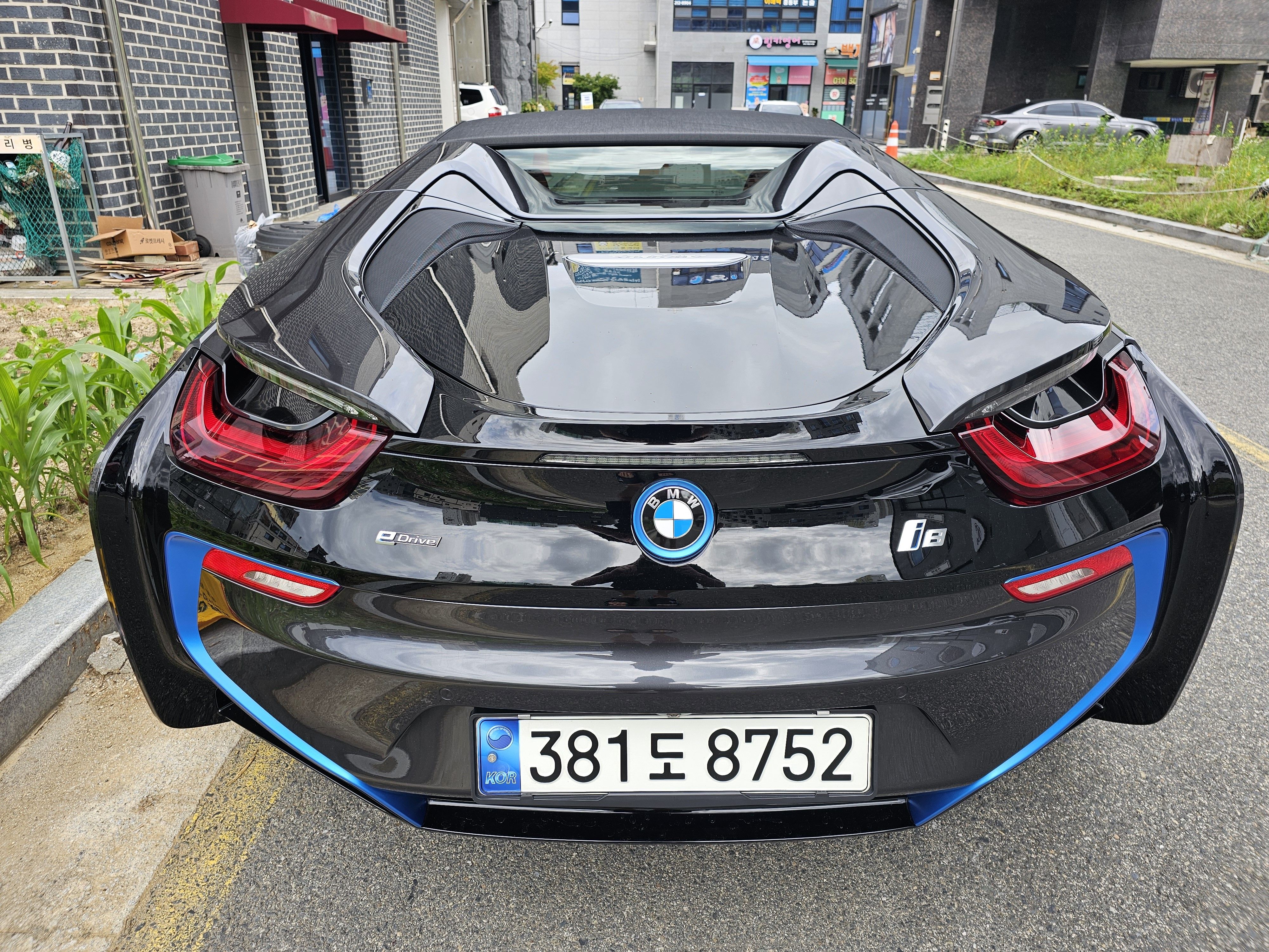BMW I8 2019