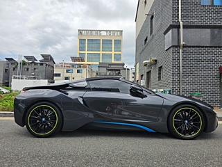 BMW I8 2019
