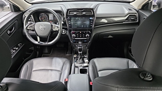 SSANGYONG TIVOLI VERY NEW 2021
