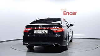 HYUNDAI GRANDEUR HG 2016