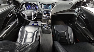 HYUNDAI GRANDEUR HG 2016