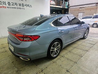 HYUNDAI GRANDEUR IG HYBRID 2017