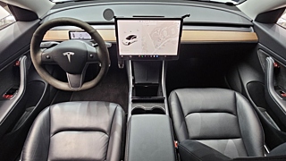 TESLA MODEL 3 2020