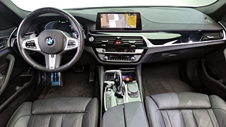 BMW 5-SERIES G30 2020