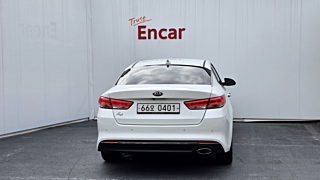 KIA K5 2016