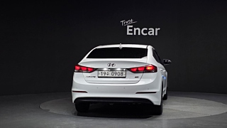 HYUNDAI AVANTE AD 2016