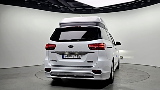 KIA CARNIVAL 2018