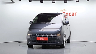 HYUNDAI STARIA 2023