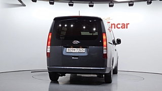 HYUNDAI STARIA 2023