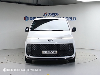 HYUNDAI STARIA 2023