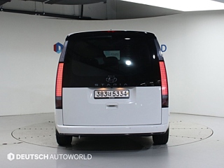 HYUNDAI STARIA 2023