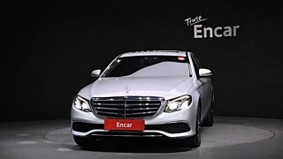 MERCEDES BENZ E-CLASS W213 2020