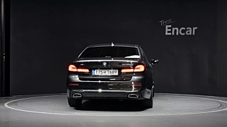 BMW 5-SERIES G30 2020