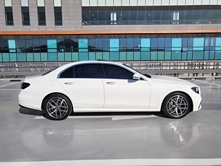 MERCEDES BENZ E-CLASS W213 2021