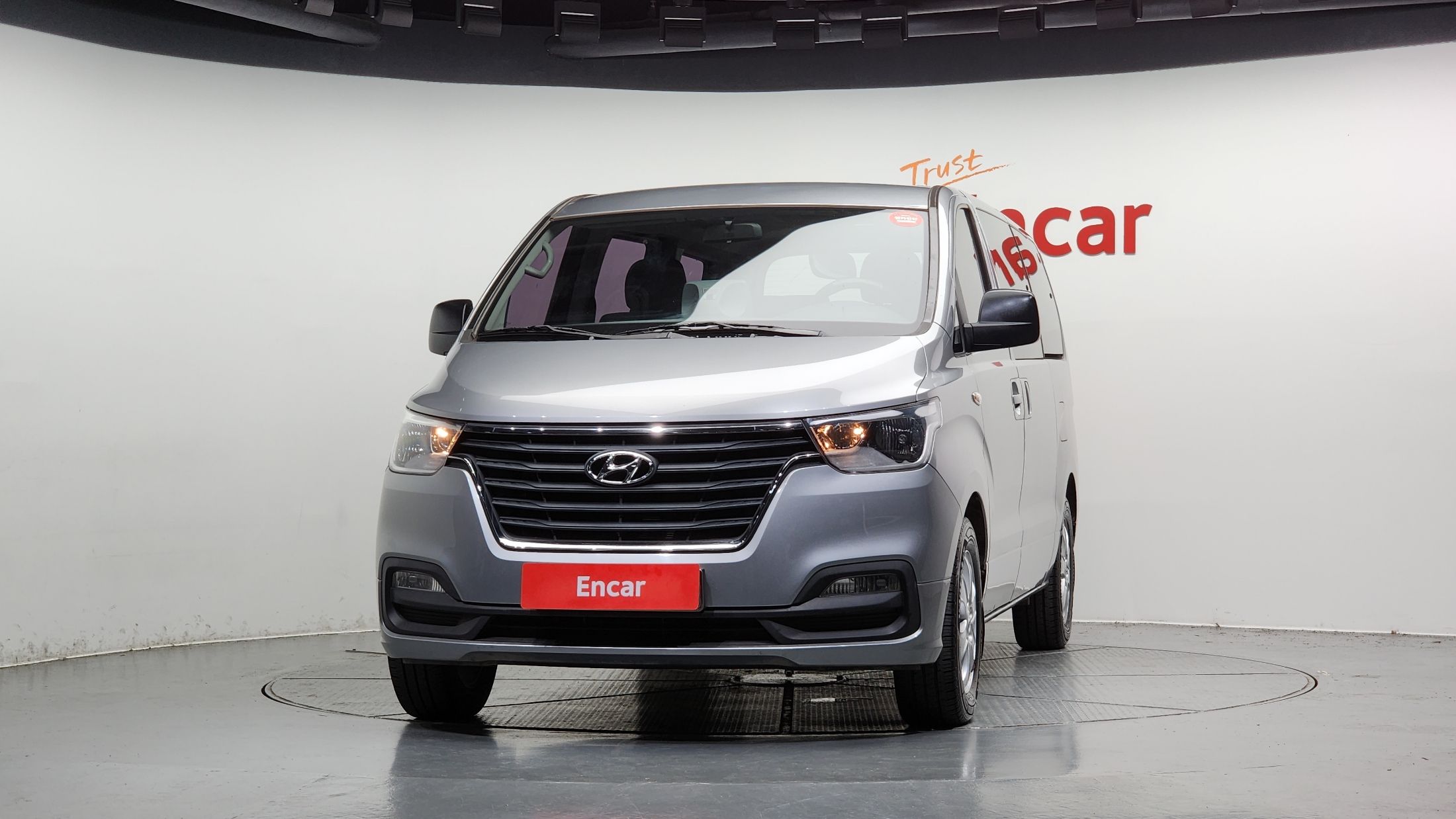 HYUNDAI STAREX GRAND 2018