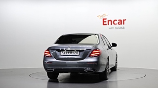 MERCEDES BENZ E-CLASS W213 2020