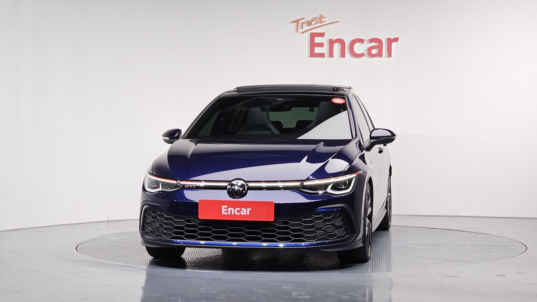 VOLKSWAGEN GOLF 2023