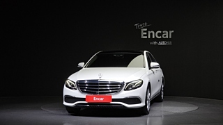 MERCEDES BENZ E-CLASS W213 2019