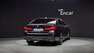 BMW 5-SERIES G30 2023