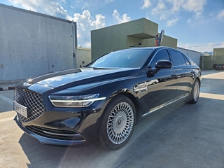 GENESIS G90 2020