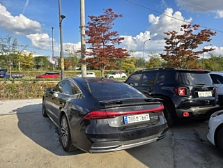 AUDI A7 4K 2020