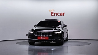 VOLVO S90 2022