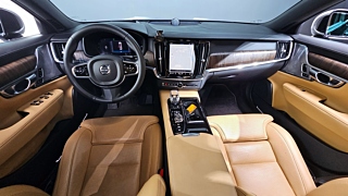 VOLVO S90 2022
