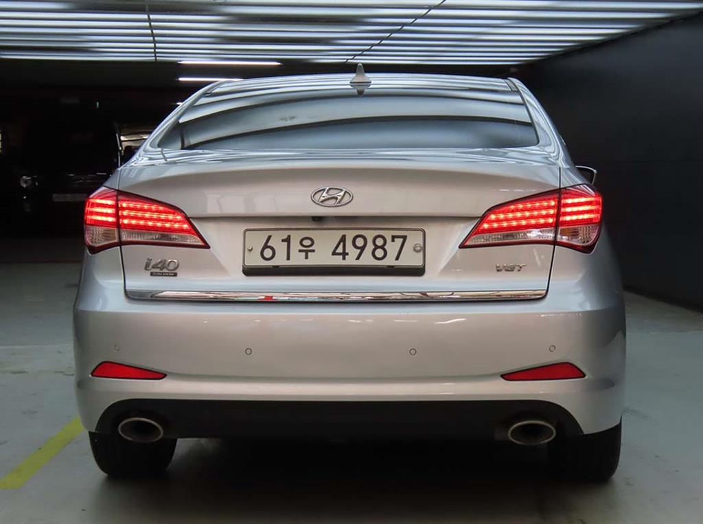 HYUNDAI I40 SALOON 2012