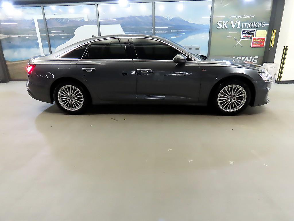 AUDI A6 C8 2020