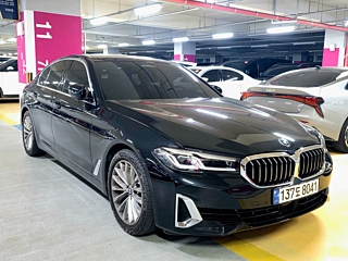 BMW 5-SERIES G30 2023