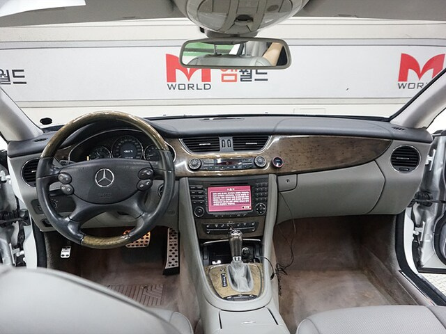 MERCEDES BENZ CLS-CLASS W219 2008