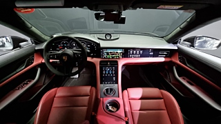 PORSCHE TAYCAN 2022