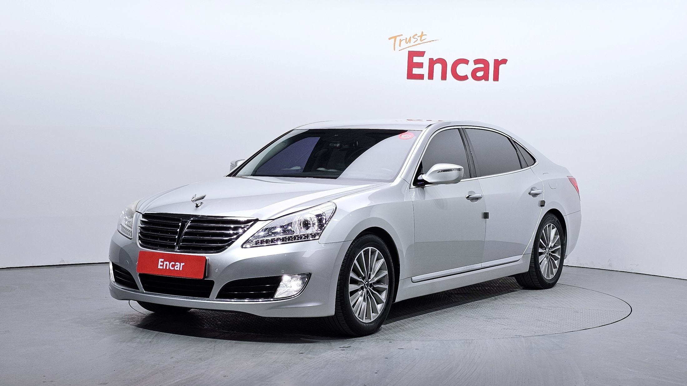 HYUNDAI EQUUS NEW